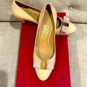 Salvatore Ferragamo Carla 70 7cm New Bisque Patent Calf